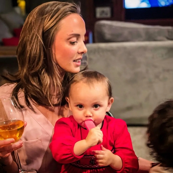 Clothes and other wonderful things! - Picture 1 of 2